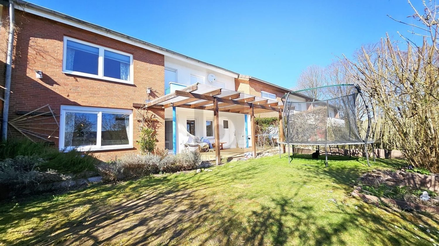 4 rooms Townhouse in Hildesheim, Germany No. 194586