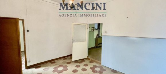 5 rooms Apartment in Jesi, Italy No. 133302 16