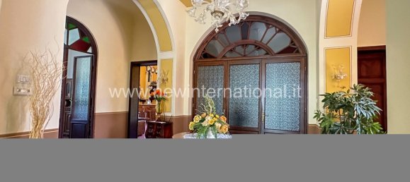 Villa de 18 habitaciónes en Fabbriche di Vergemoli, Italy No. 116208 11