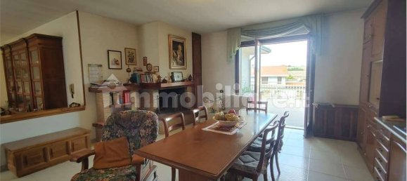 Apartamento T4 em Giano dell'Umbria, Italy N.º 262794 18