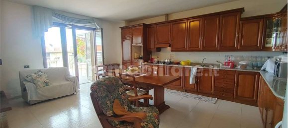 Apartamento T4 em Giano dell'Umbria, Italy N.º 262794 16