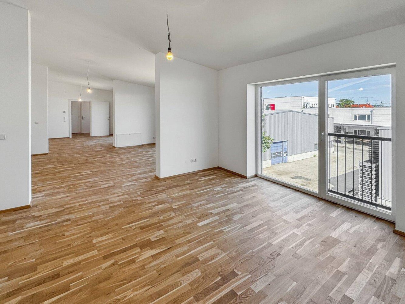 74m² Office in Liesing, Austria No. 232918