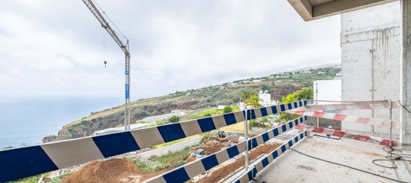 3 bedrooms House in Calheta, Portugal No. 139652 13