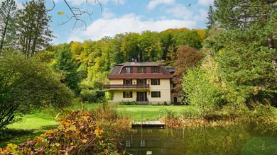 6 rooms House in Pressbaum, Austria No. 88708