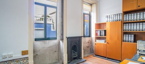 3 Schlafzimmer Haus in Porto, Portugal, Nr. 96430 8