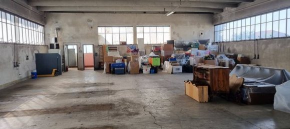 Склад 2530м² в Галларате, Италия № 163303 18