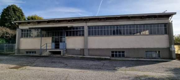 Склад 2530м² в Галларате, Италия № 163303 23