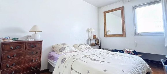 3 bedrooms Duplex in Gentilly, France No. 163838 4