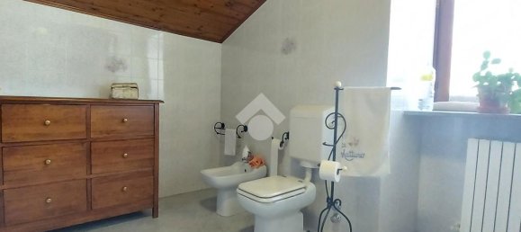 2 bedrooms House in Cumiana, Italy No. 53282 4