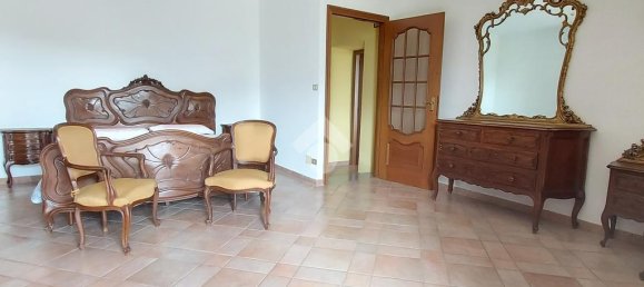 2 bedrooms House in Cumiana, Italy No. 53282 8