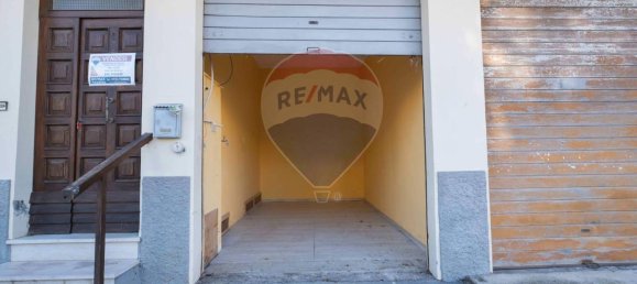 3 rooms Apartment in Cupramontana, Italy No. 5672 8