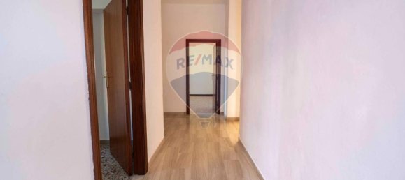 3 rooms Apartment in Cupramontana, Italy No. 5672 4