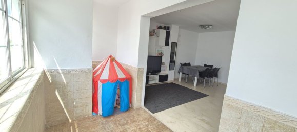 4 Schlafzimmer Wohnung in Estepona, Spain, Nr. 136647 11
