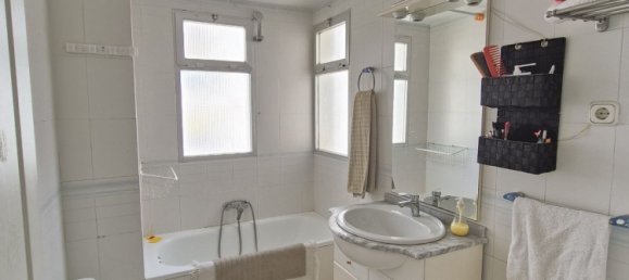 4 Schlafzimmer Wohnung in Estepona, Spain, Nr. 136647 38