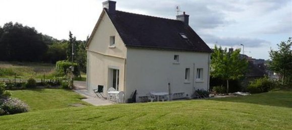 3 bedrooms House in Bon Repos sur Blavet, France No. 37962 2