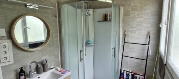 3 chambres Appartement à Orléans, France No. 302691 5