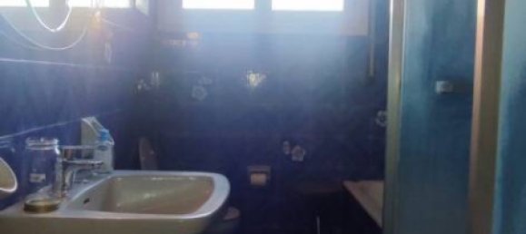 3 bedrooms Apartment in Bologna, Italy No. 18187 7