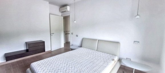 3 rooms Apartment in Macerata, Italy No. 276959 7