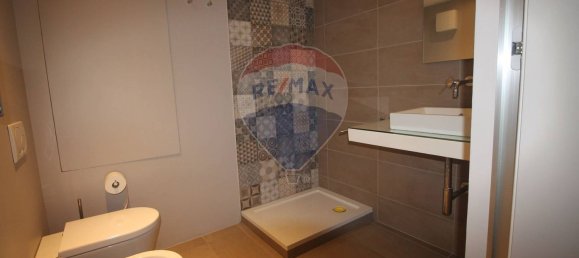 82m² Office in Montevarchi, Italy No. 362616 14