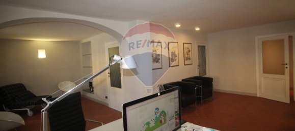 82m² Office in Montevarchi, Italy No. 362616 4
