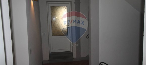 82m² Office in Montevarchi, Italy No. 362616 20