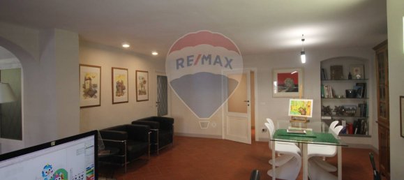 82m² Office in Montevarchi, Italy No. 362616 7