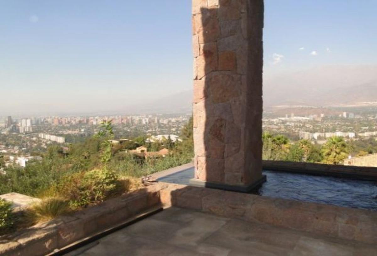 5 bedrooms House in Santiago, Chile No. 5311