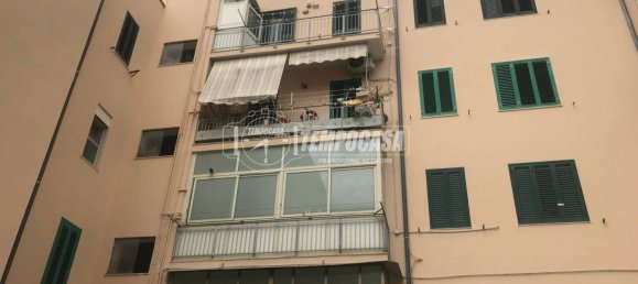 3 Schlafzimmer Wohnung in Messina, Italy, Nr. 321945 19