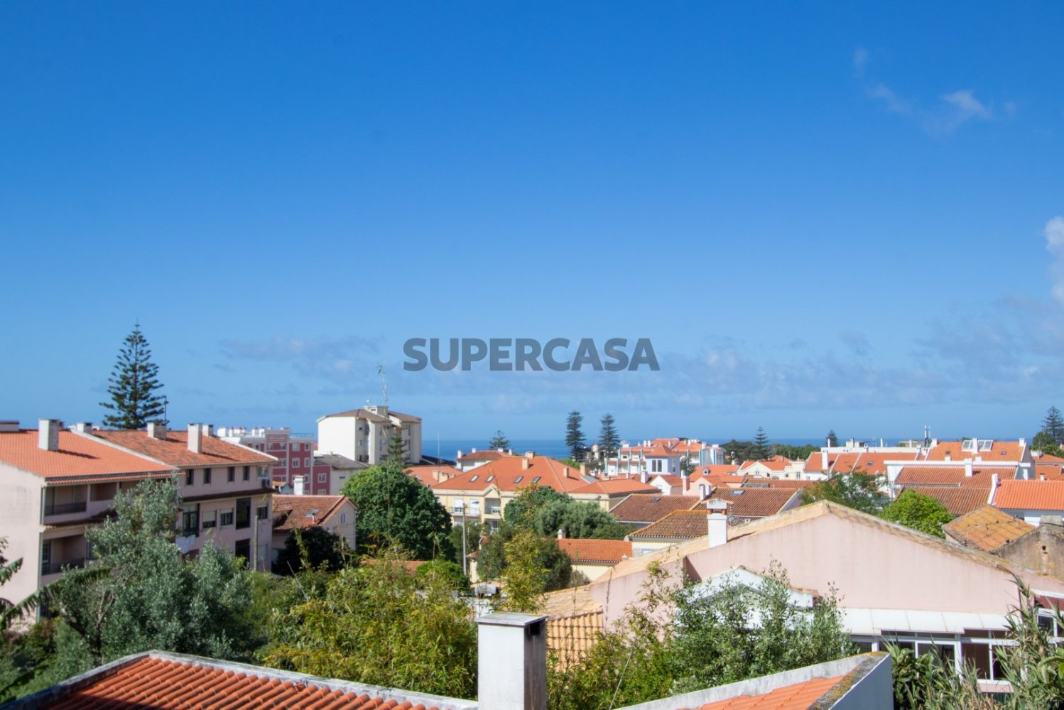 2 bedrooms Duplex in Cascais, Portugal No. 210438