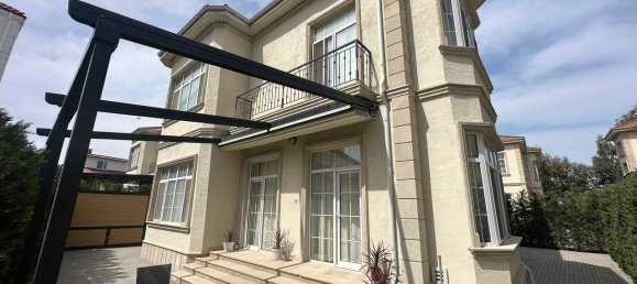 5 bedrooms Villa in Sabunchu, Azerbaijan No. 1162 40