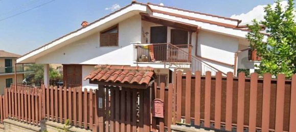 Casa de 5 dormitorios en Guidonia Montecelio, Italy No. 335037 3