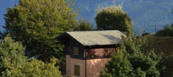 Casa de 3 habitaciónes en Vercana, Italy No. 88749 3