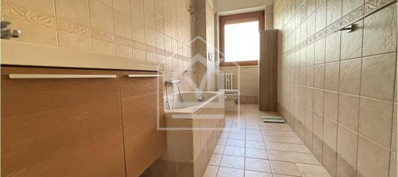 3 bedrooms Apartment in Bari, Italy No. 262800 7
