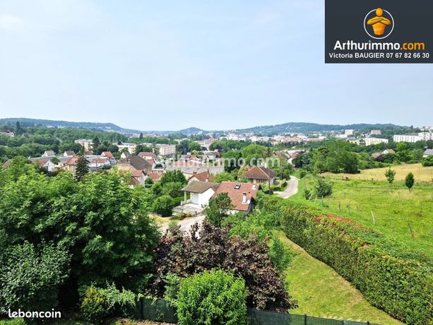 10 bedrooms House in Lons-le-Saunier, France No. 305257