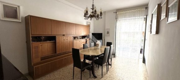 Apartamento de 4 dormitorios en Canosa di Puglia, Italy No. 349148 5
