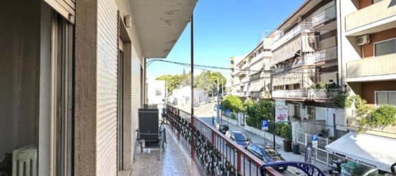 Apartamento de 4 dormitorios en Canosa di Puglia, Italy No. 349148 17