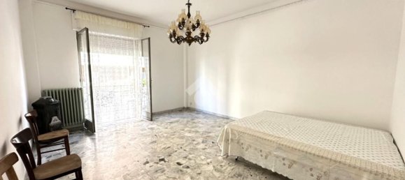 Apartamento de 4 dormitorios en Canosa di Puglia, Italy No. 349148 12