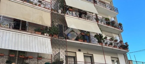 Apartamento de 4 dormitorios en Canosa di Puglia, Italy No. 349148 2
