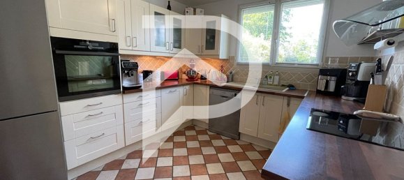 Casa de 4 dormitorios en Sucy-en-Brie, France No. 123186 7