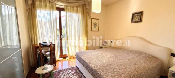 3 Schlafzimmer Villa in Barasso, Italy, Nr. 340640 9