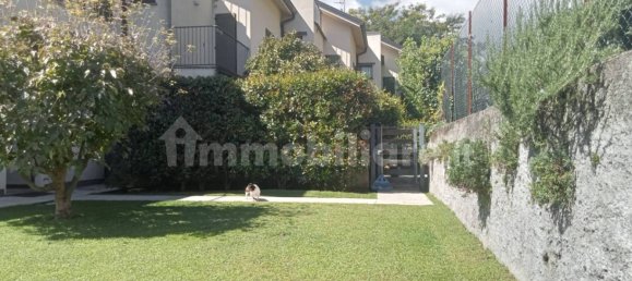 Villa de 3 dormitorios en Barasso, Italy No. 340640 38