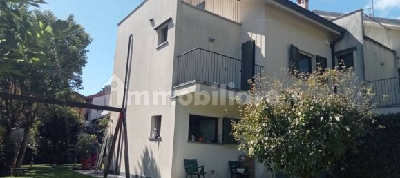 3 Schlafzimmer Villa in Barasso, Italy, Nr. 340640 28