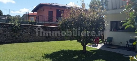 3 Schlafzimmer Villa in Barasso, Italy, Nr. 340640 30
