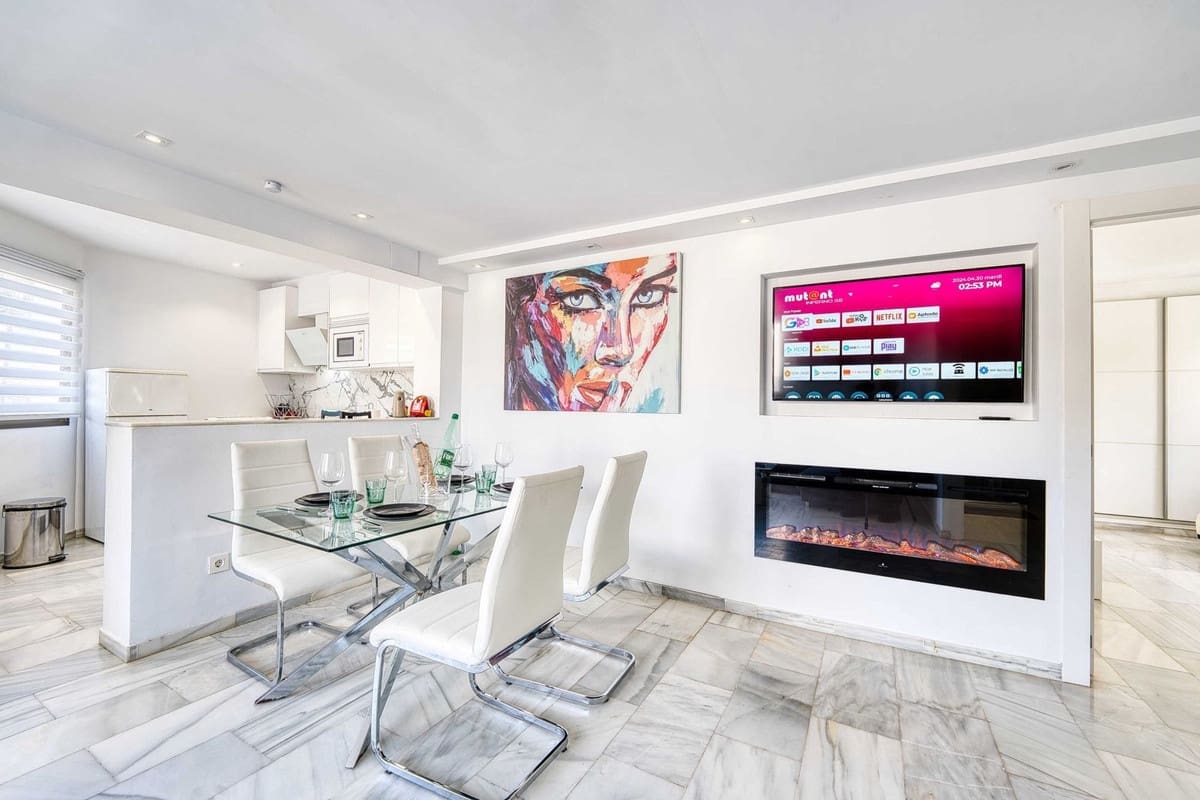 4 bedrooms Penthouse in Marbella, Spain No. 180789