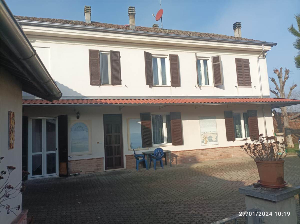 3 Schlafzimmer Haus in Alessandria, Italy, Nr. 67222