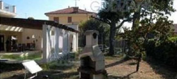 2 Schlafzimmer Haus in Cherasco, Italy, Nr. 259459 38