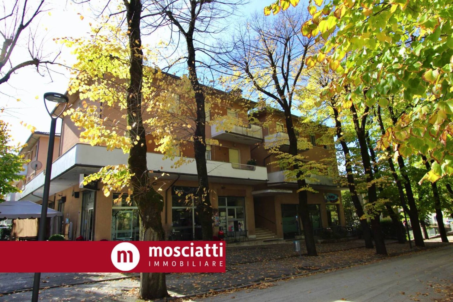3 bedrooms Apartment in Matelica, Italy No. 86046