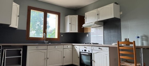 4 bedrooms House in Calvados, France No. 353787 3