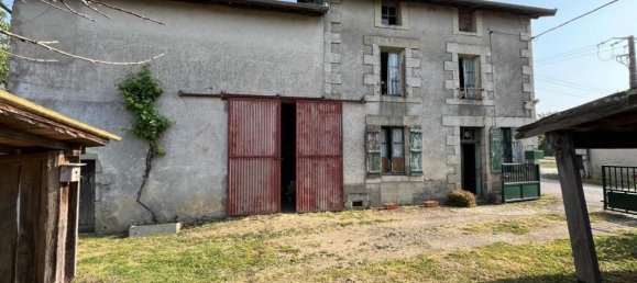 2 bedrooms House in Saint-Leonard-de-Noblat, France No. 337739 2