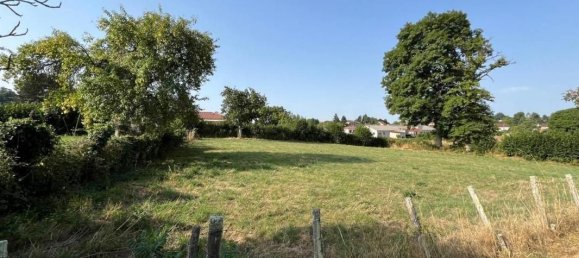 2 bedrooms House in Saint-Leonard-de-Noblat, France No. 337739 13